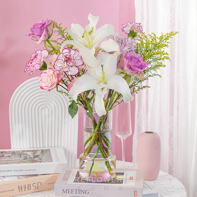 J-花点时间REFLOWER春日起舞鲜花1束【花材名称：百合、单头玫瑰、多头玫瑰、康乃馨、小菊、黄莺。花材数量：10枝】需要按照订单重新修剪，发货时效72小时，建议者慎拍 偏远七省不发货